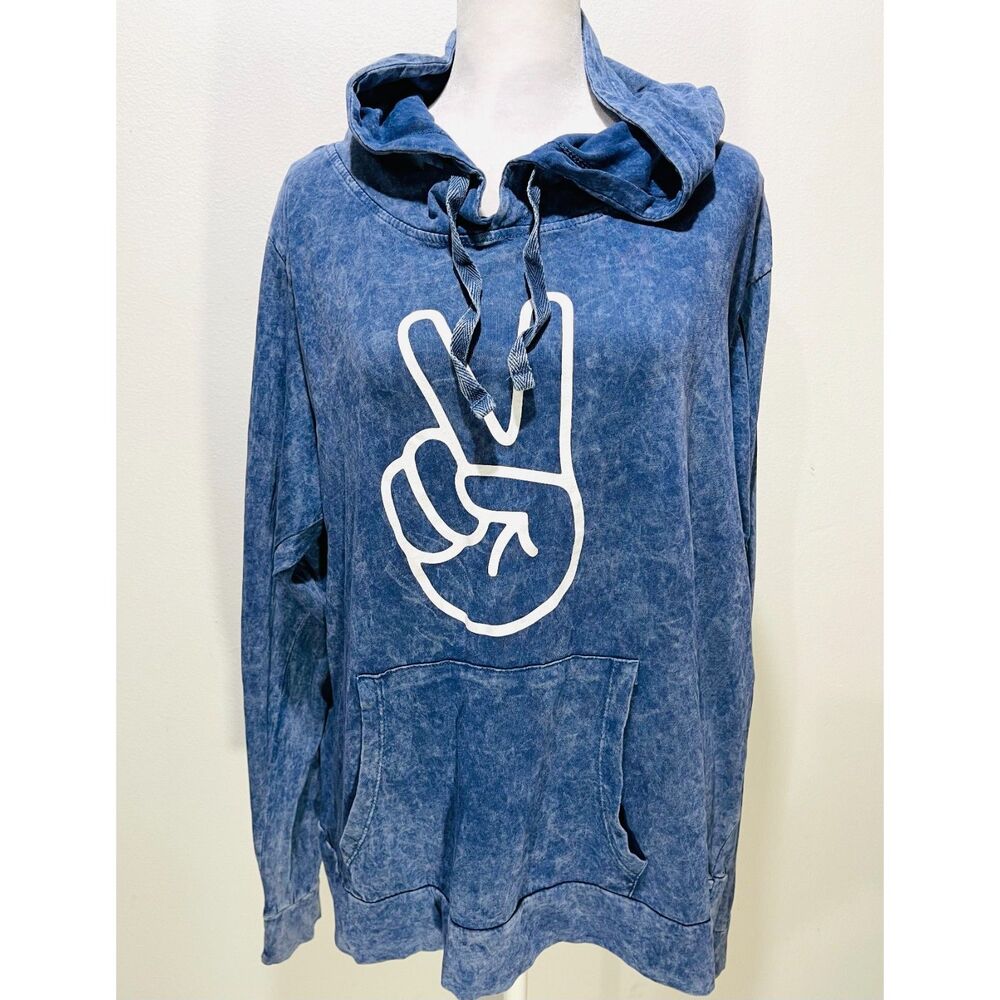 Southern Spirit hooded graphic sweatshirt soft blue wash casual women's S New